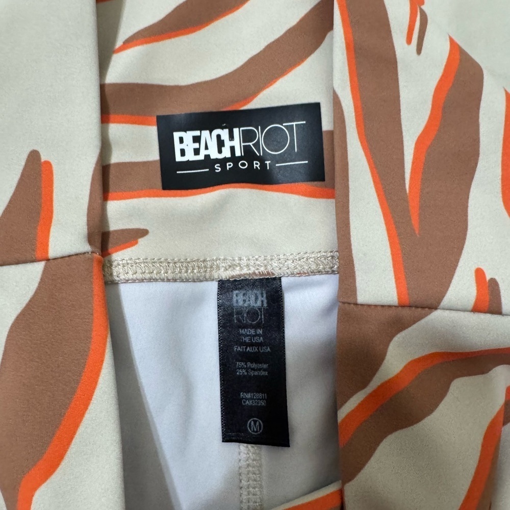 Beach riot piper cloud cream zebra leggings size medium - Picture 3 of 3